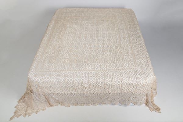 Crochet bedspread