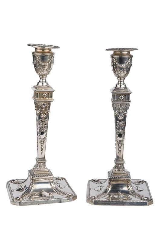 Coppia di candelieri in argento sterling 925