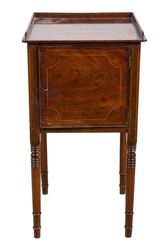 Mahogany wood bedside table