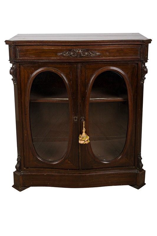 Rosewood showcase
