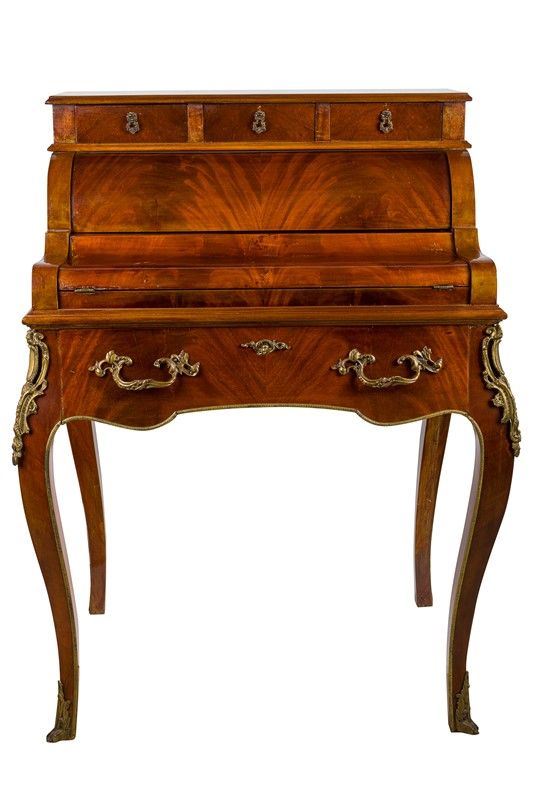 Bureau in mahogany feather