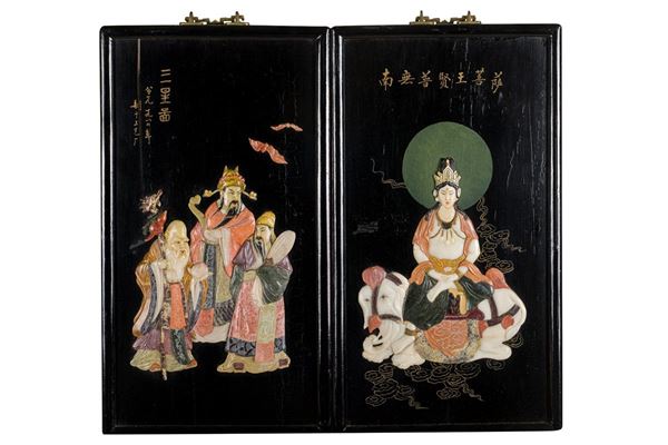 Pair of Chinese panels in ebonized wood and semi-precious stones