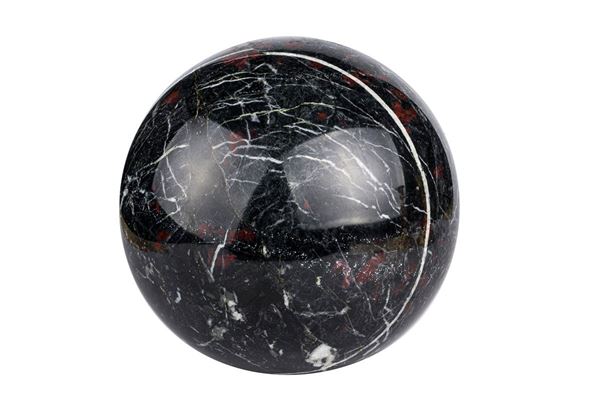 Sfera in marmo nero africano
