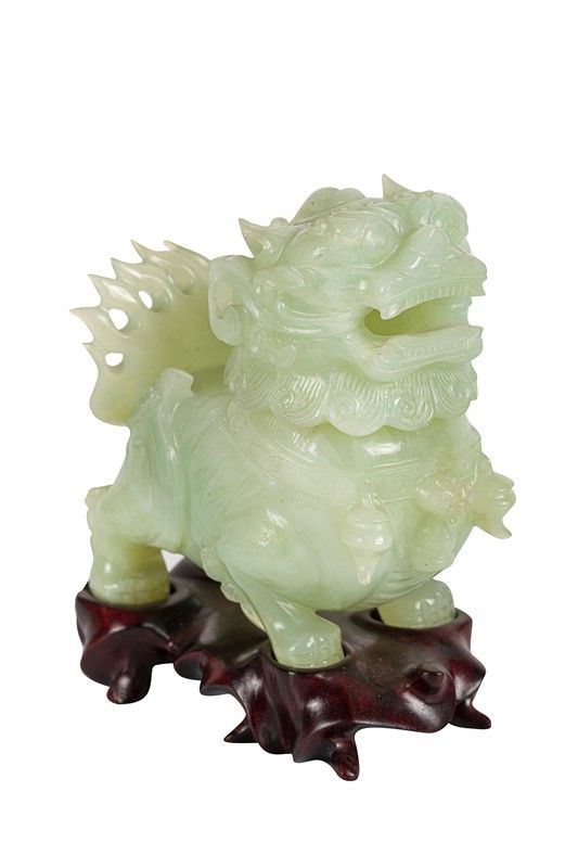Incense burner in the shape of a Fo dog