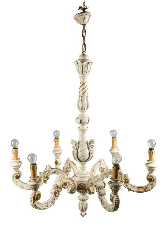 Lampadario a sei braccia