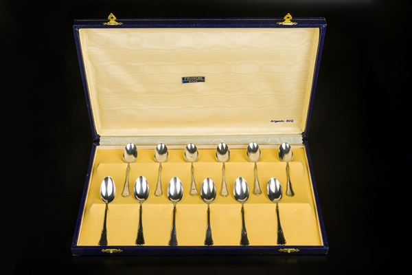 12 cucchiaini in argento 800