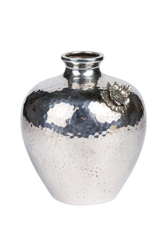 Piccolo vaso portafiori in argento
