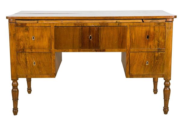 Writing desk
