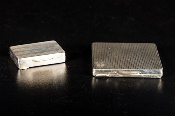 Lot of a tablet holder and a silver cigarette case