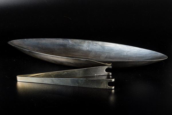 Appetizer dish and Christofle pinch