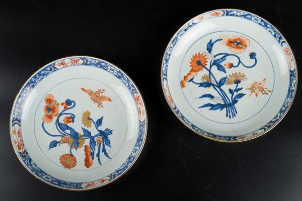 Pair of plates