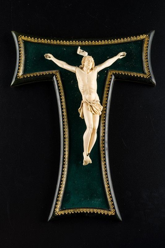 Cristo in avorio