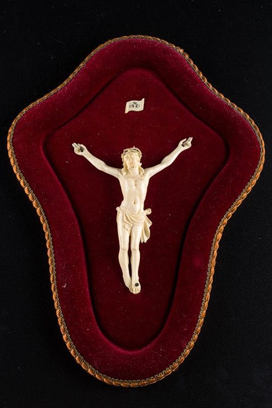 Cristo in avorio
