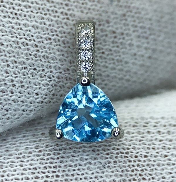 925 silver pendant with zircons and topaz