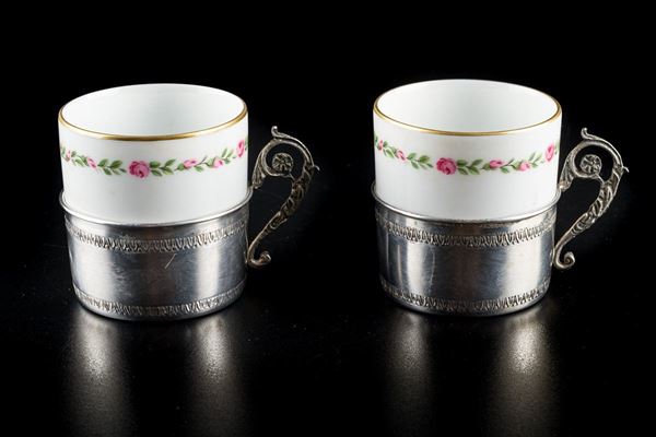 Coppia di tazzine in porcellana Bavaria con sotto tazzine in argento 800