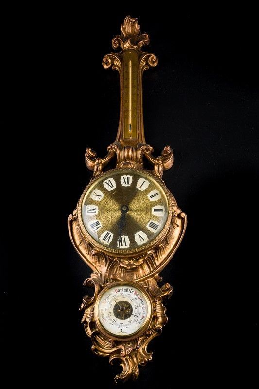 Wall clock