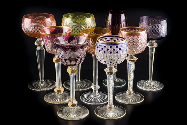 Nove calici da vino