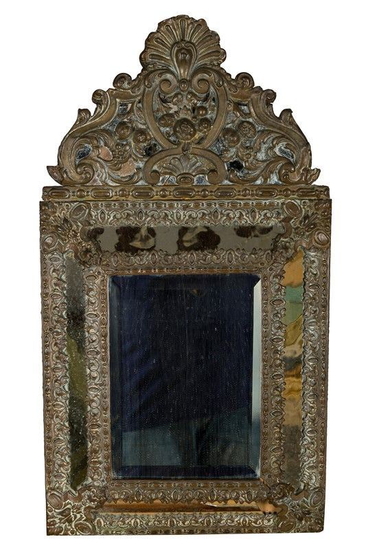 Wall mirror