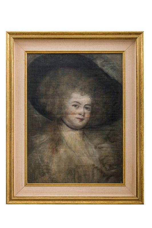 Portrait of a lady with a hat