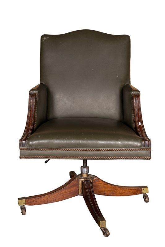 Desk chair