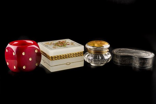 Lot of four items