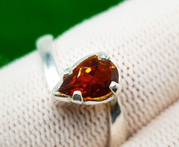 Anello in argento 925 con citrino madeira del Portogallo