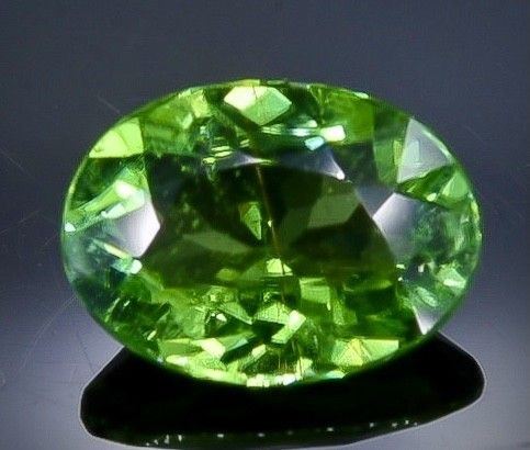 Tormalina verde del Madagascar