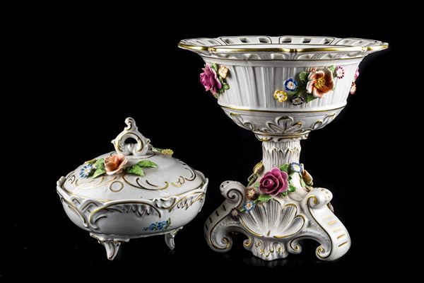 Capodimonte - Backsplash and Bon bon holder