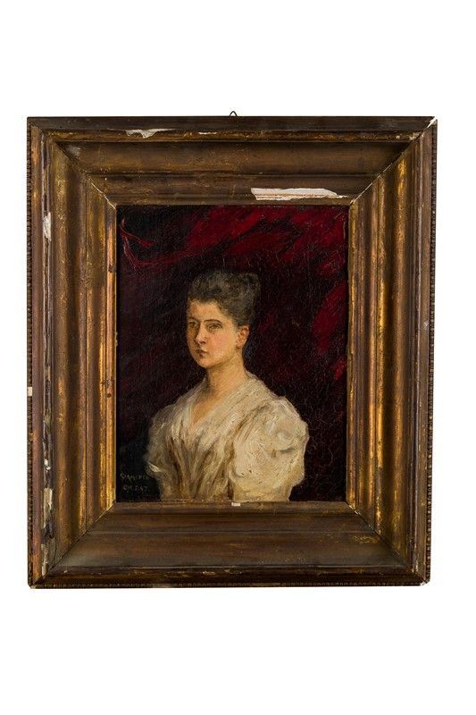 Portrait of a fashionable young woman