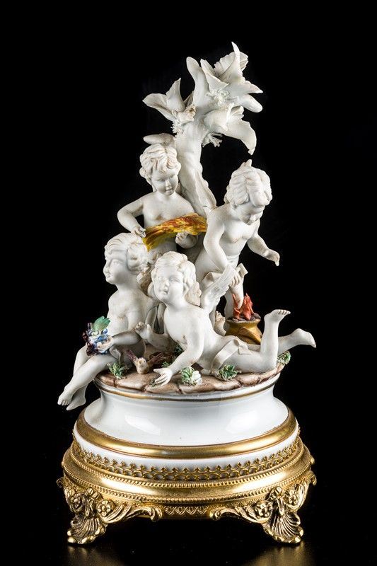 Group of Capodimonte angels