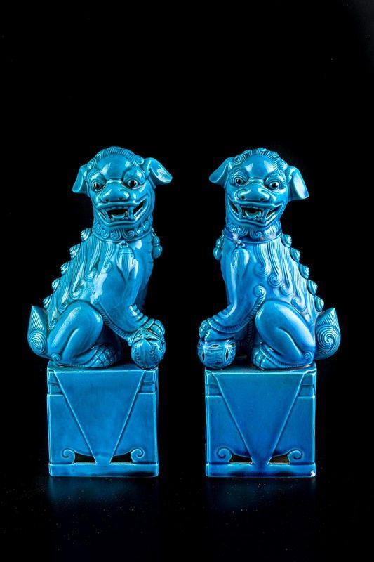 Pair of Fo dogs