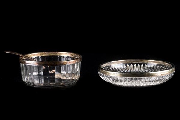 Gravy boat with plate in ground glass and silver