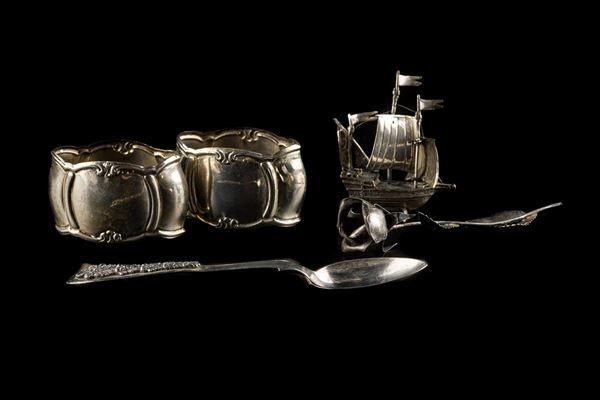 Lot of five silver items