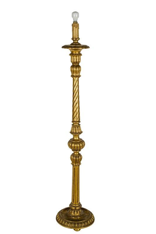Torciere in legno laccato