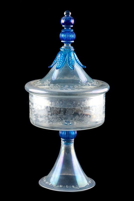 Bon-bon holder in Murano glass