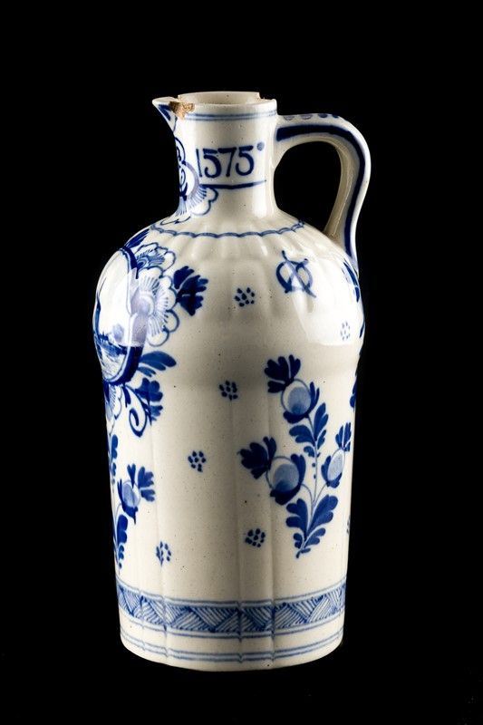 Brocca in ceramica