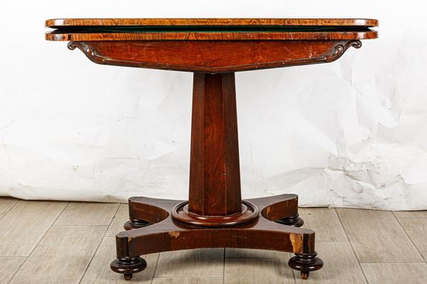 Game table