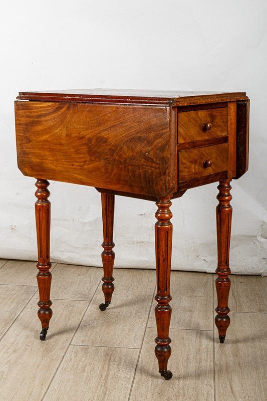 Side table with flaps