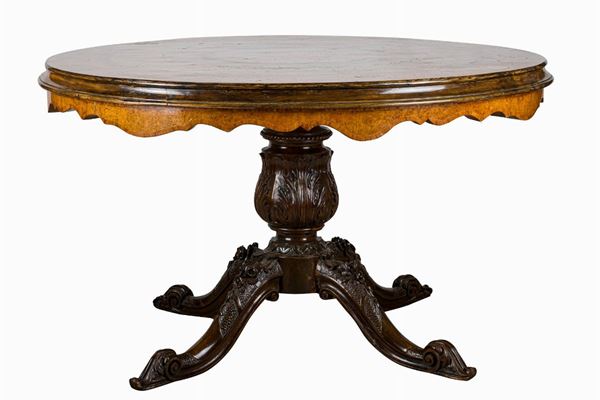 Round table