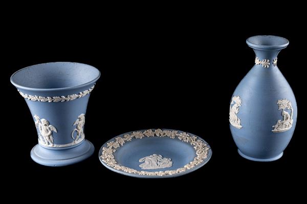 Lotto di tre pz da collezione Wedgwood