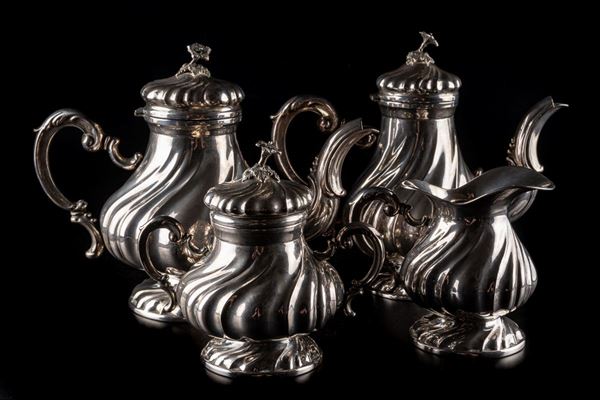 Set di teiera, caffettiera, lattiera e zuccheriera in argento 800