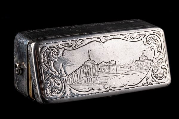 Silver snuffbox