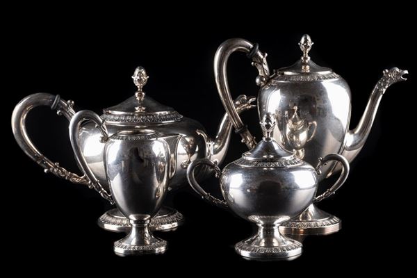 Servizio da the e caff&#232; in argento 800