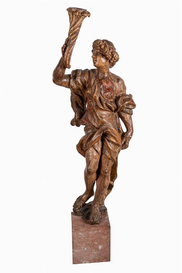 Figure muliere with cornucopia