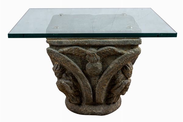 Lapicida del XVIII-XIX secolo - Capitello in stile tardo romanico con vetro