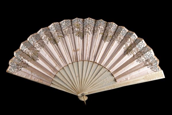 Folding fan