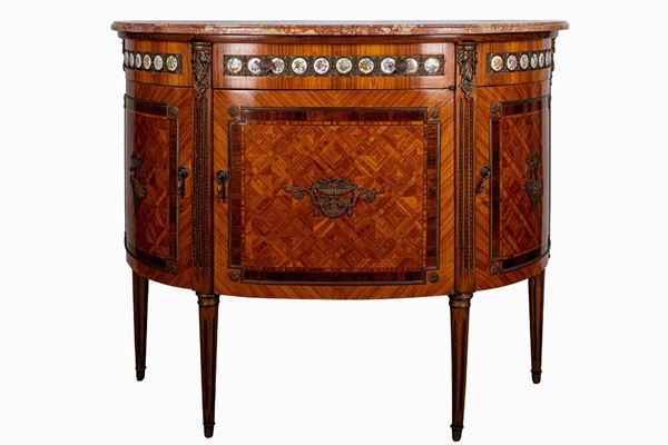 Credenza in stile francese