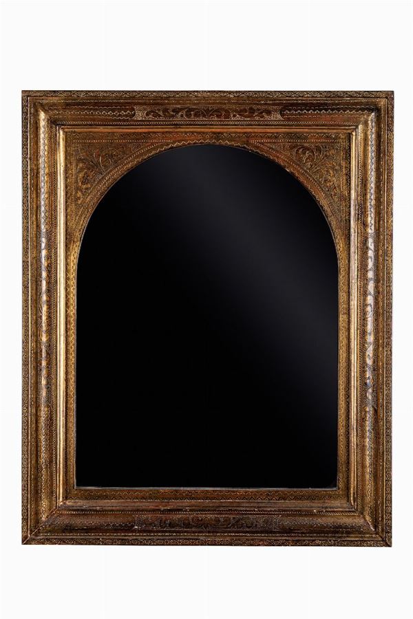 Golden mirror