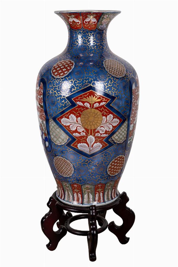 Vaso in porcellana orientale