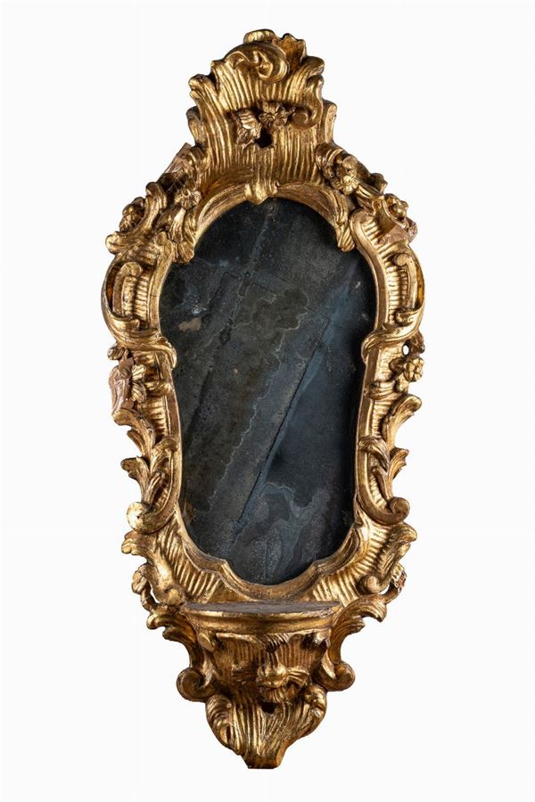 Specchiera in legno dorato